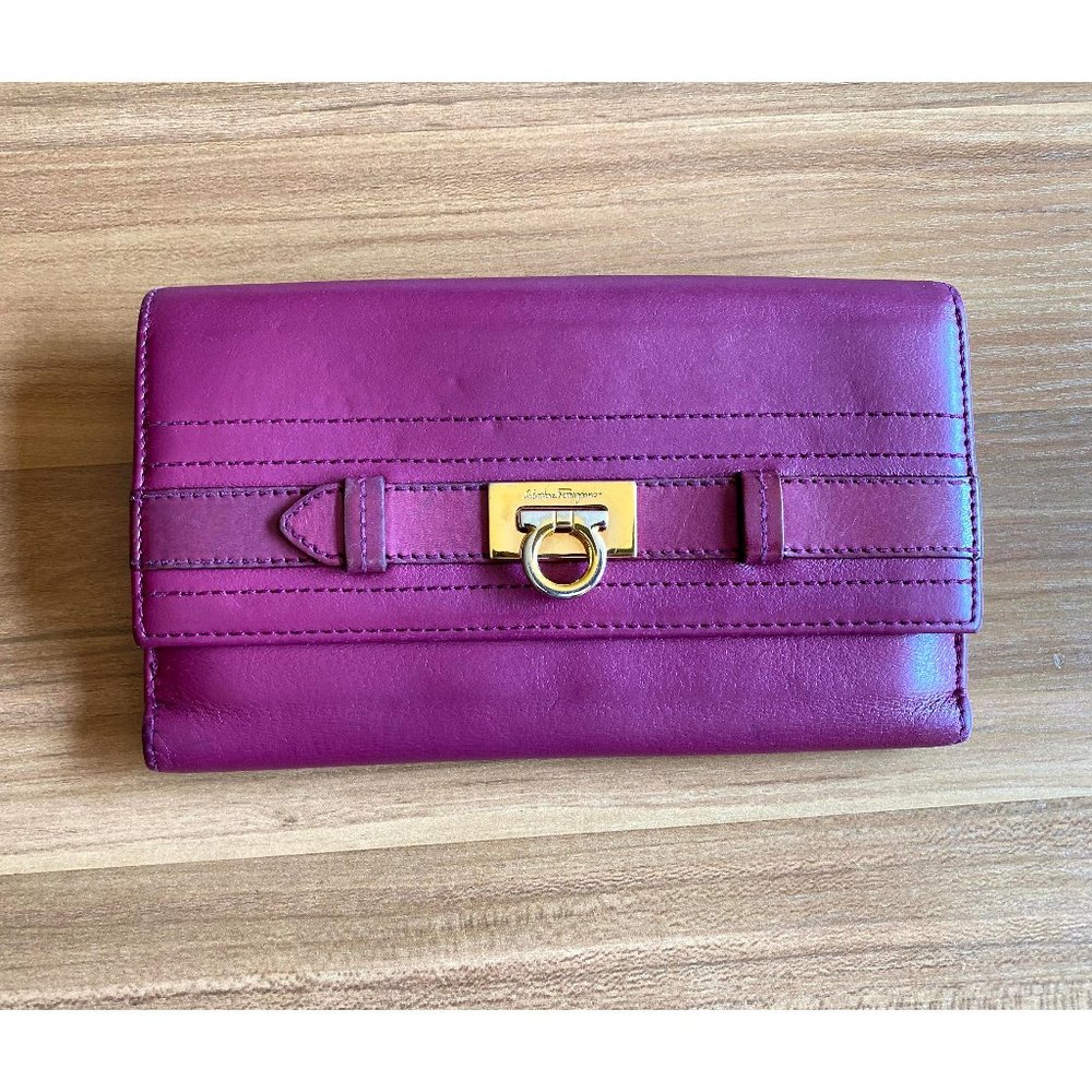 Salvatore Ferragamo Fuchsia Leather Continental Wallet